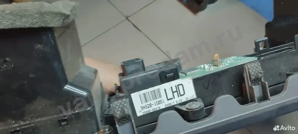 Часы центральной консоли Kia Rio 2