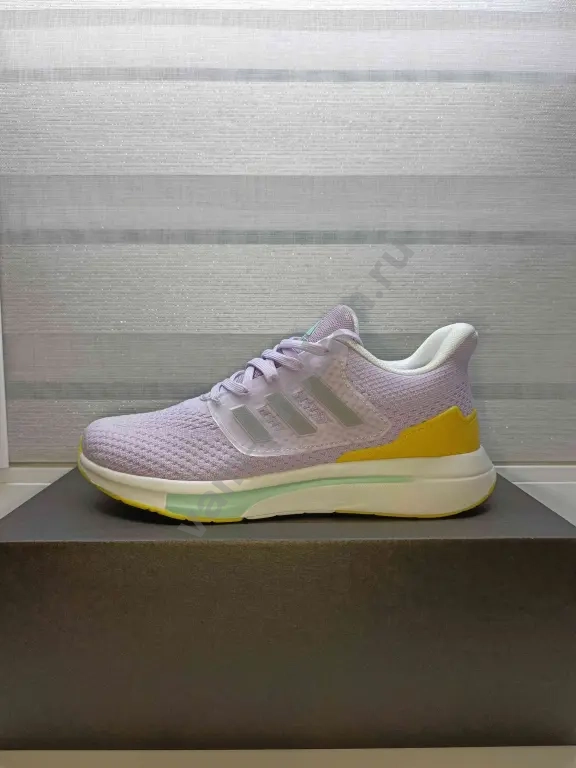 кроссовки женские adidas