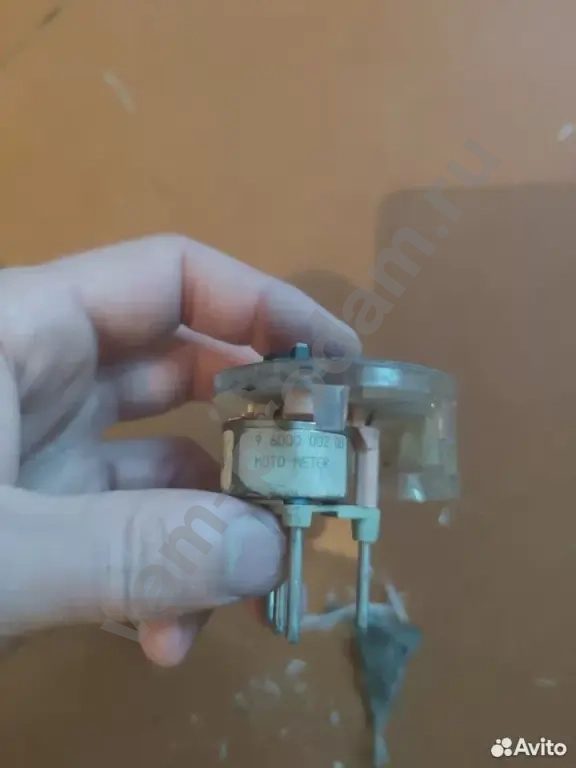 Дистанционный термометр в панель приборов бмв е34