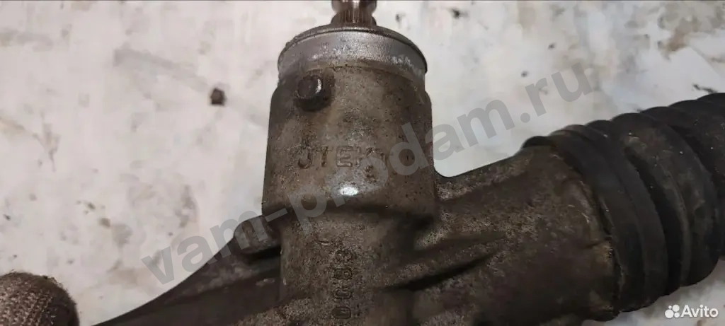 Рулевая рейка Toyota Auris e150