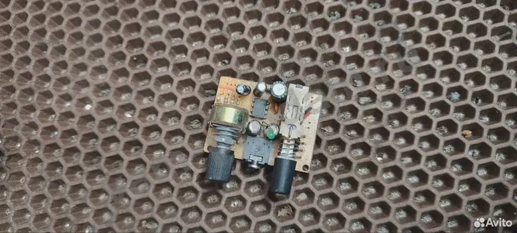 Плата питания колонок defender SPK-165