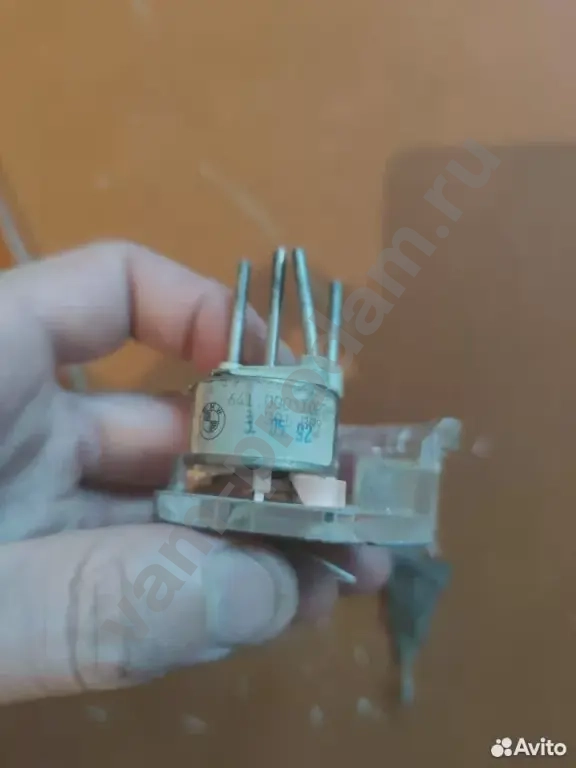 Дистанционный термометр в панель приборов бмв е34