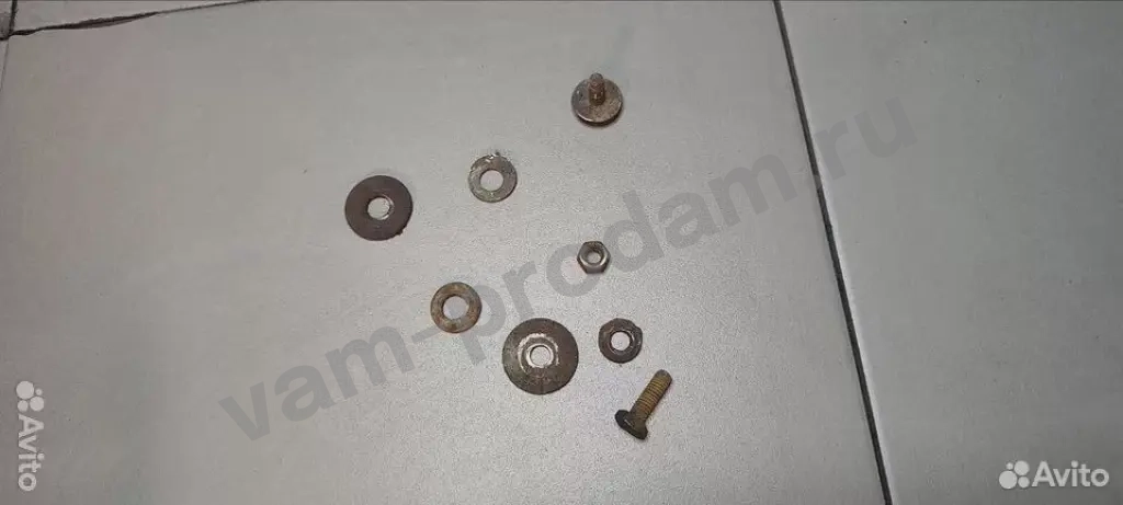 Крепление крыла переднего Ниссан Премьера П11