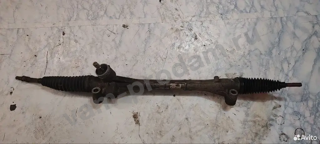 Рулевая рейка Toyota Auris e150