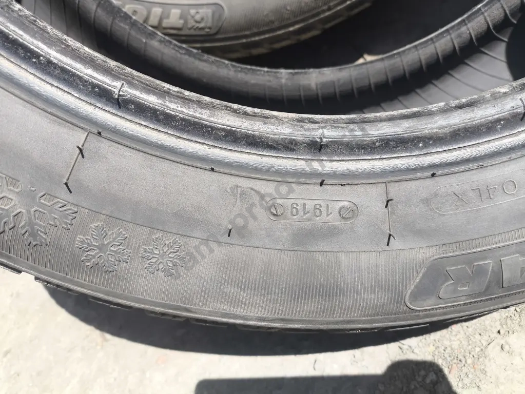 Зимние шины r17