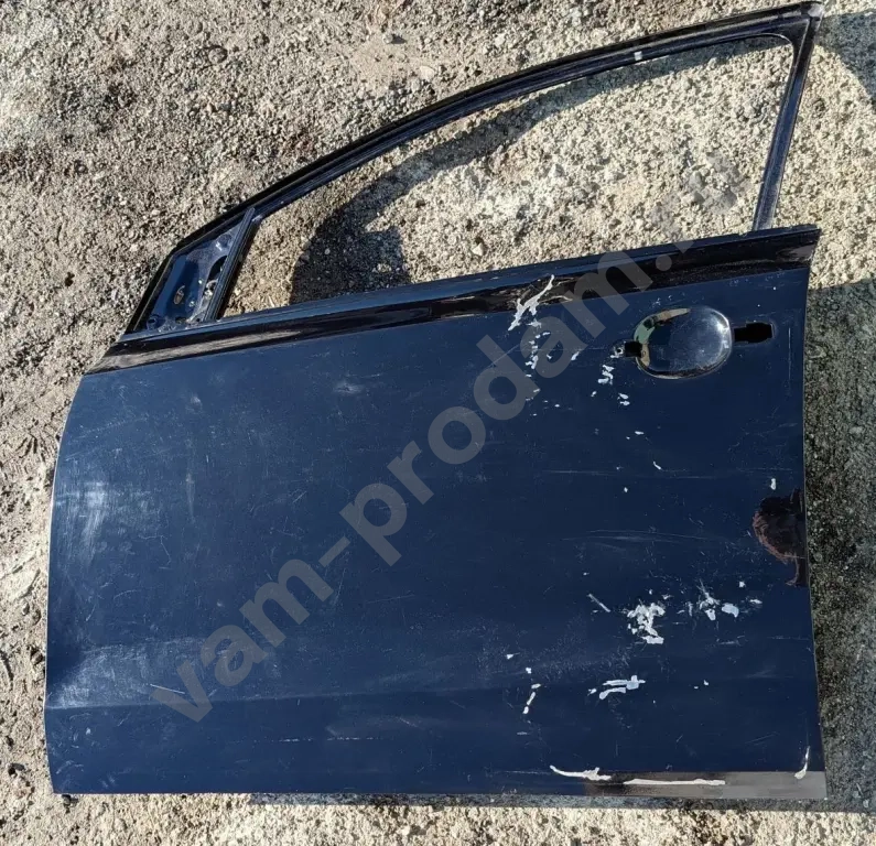 передняя левая дверь Volkswagen Polo sedan