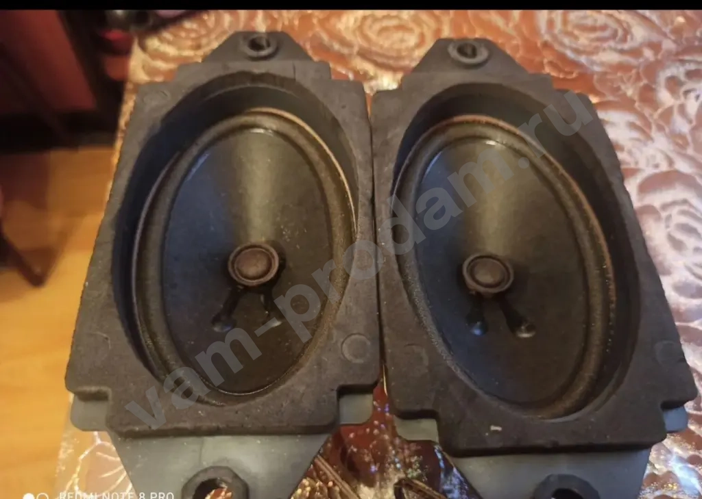 Два динамика