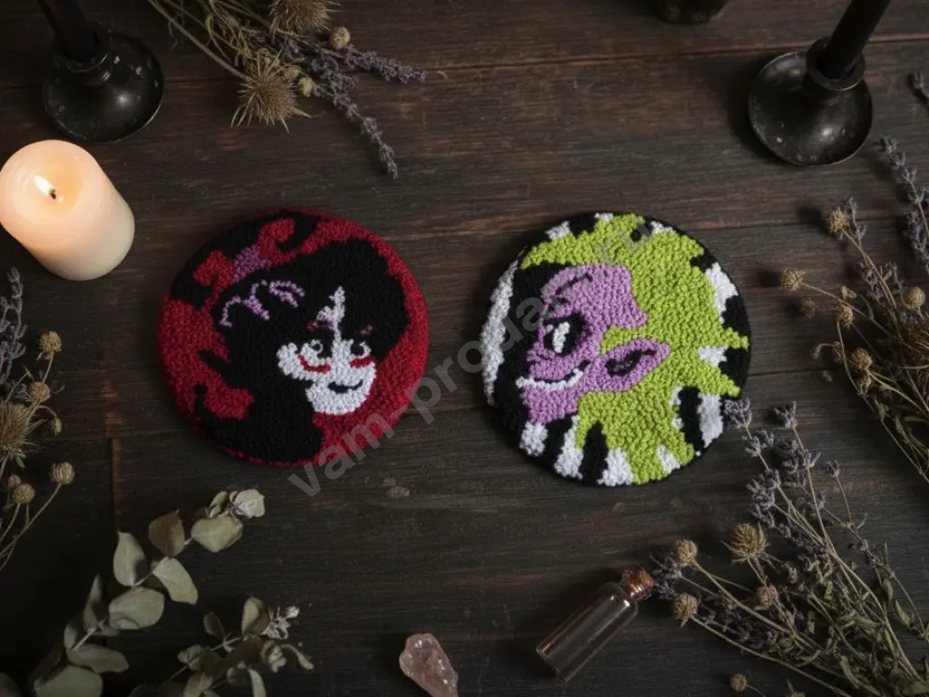 Набор подставок «Битлджус», ковровая вышивка, ручная работа