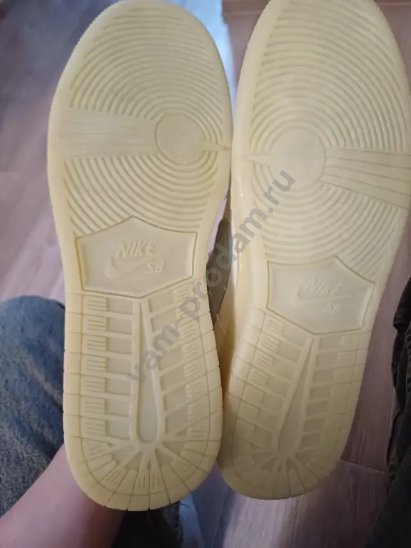 Кроссовки Nike low Mummy 43 размер
