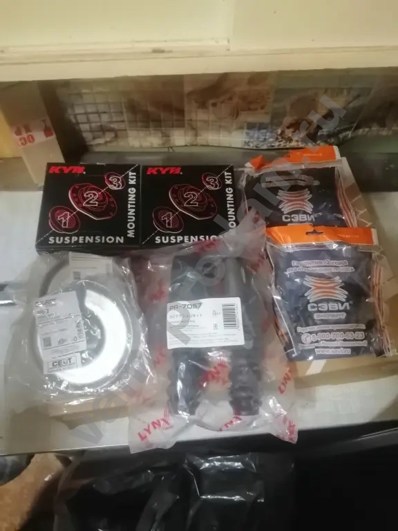 Лада,Рэно,Нисан(запчасти передних стоек амортизатора).