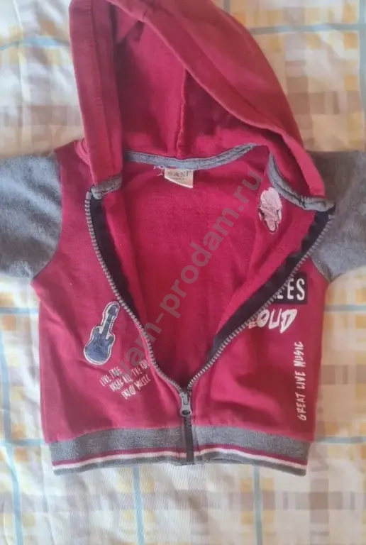 кофта на молнии