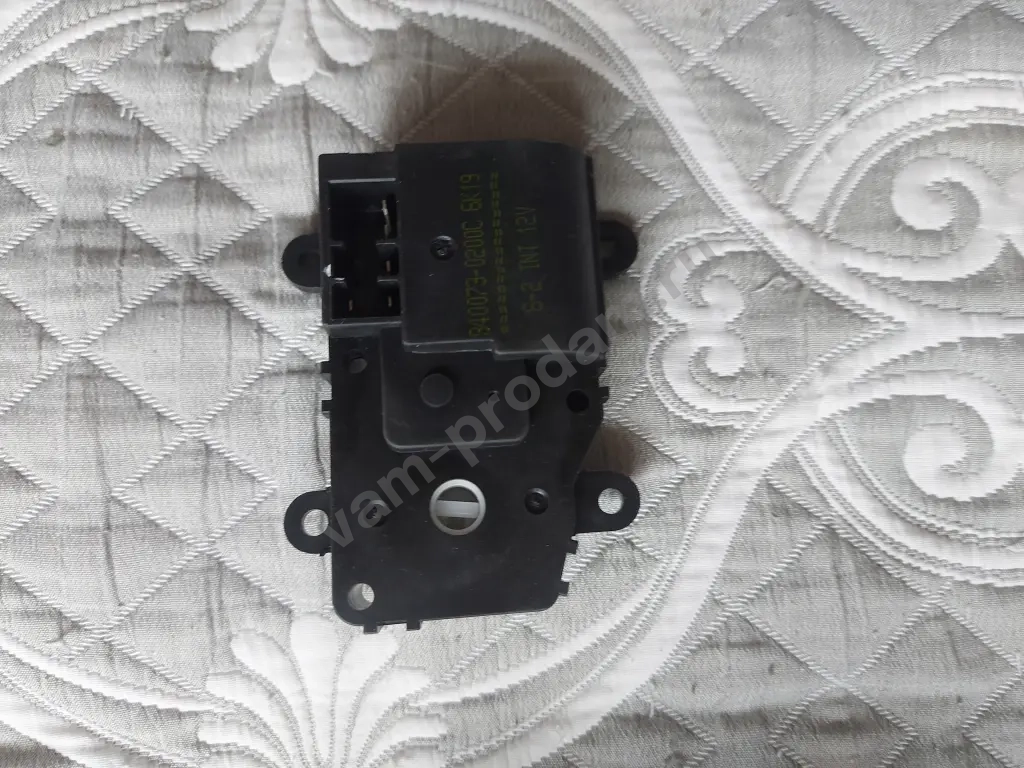 Сервопривод заслонки печки OK2A1 61A45