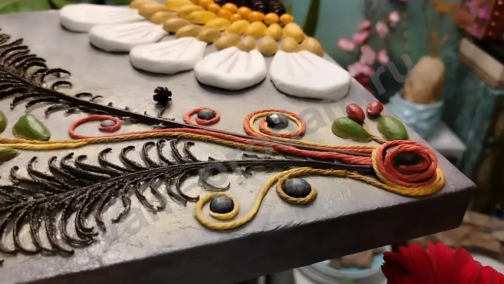 Декоративное панно