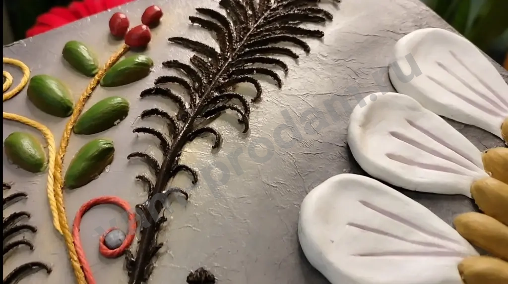 Декоративное панно