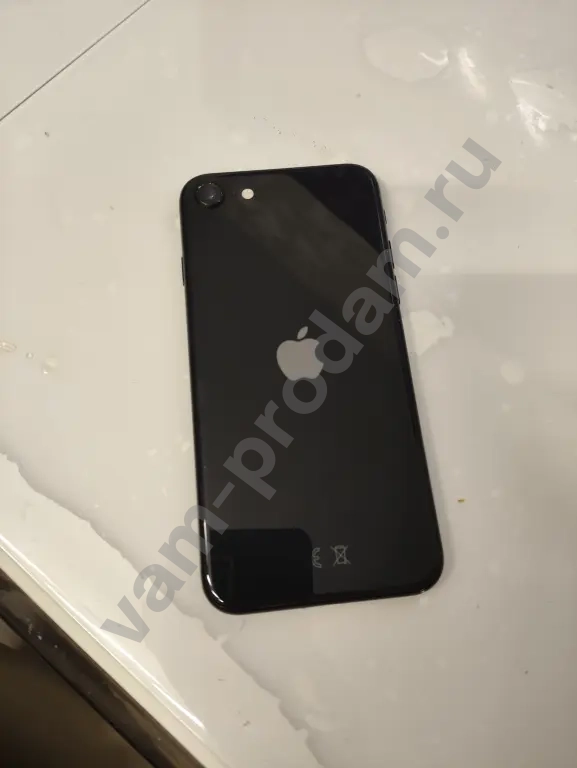 iPhone SE 2022 чёрный 128gb