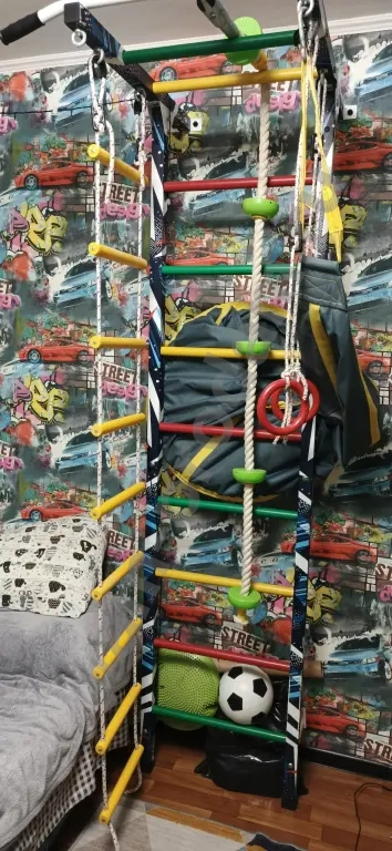 Стенка шведская