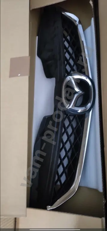 Решетка радиатора MAZDA 5