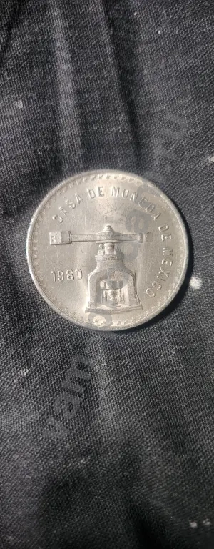 Монета серебро 1 онза мексиканская