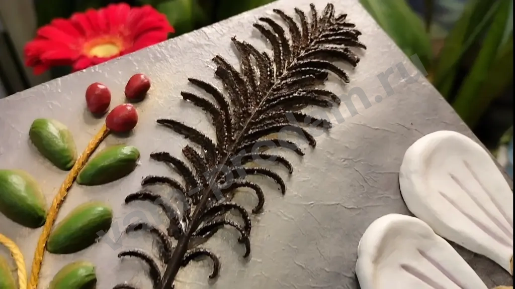 Декоративное панно