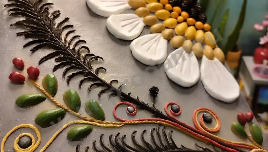 Декоративное панно