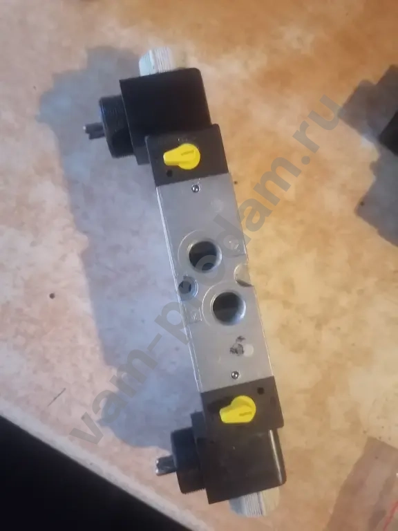 магнитный клапан liebher