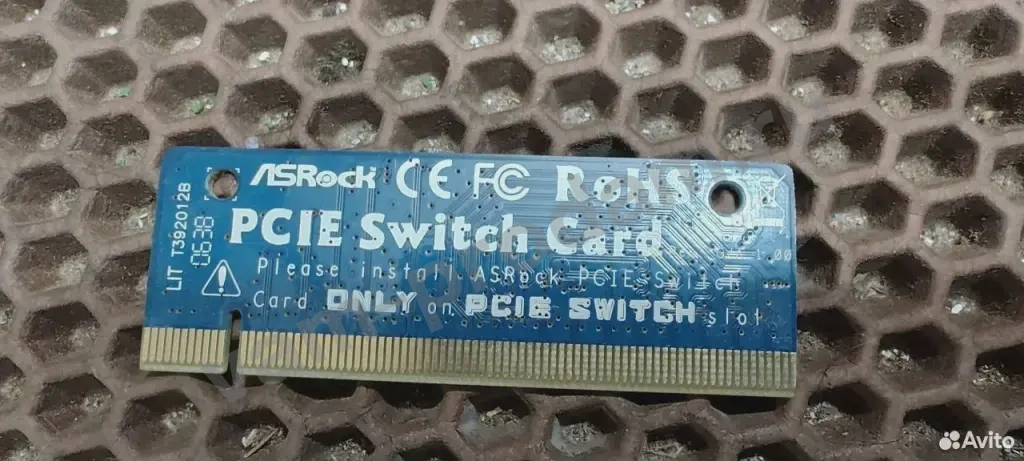 Pcie switch card