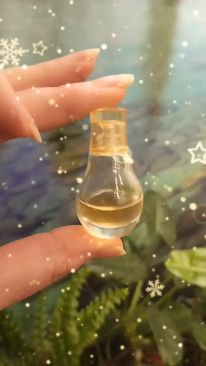 Коллекция духов (4 шт.) Yves Rocher и др.