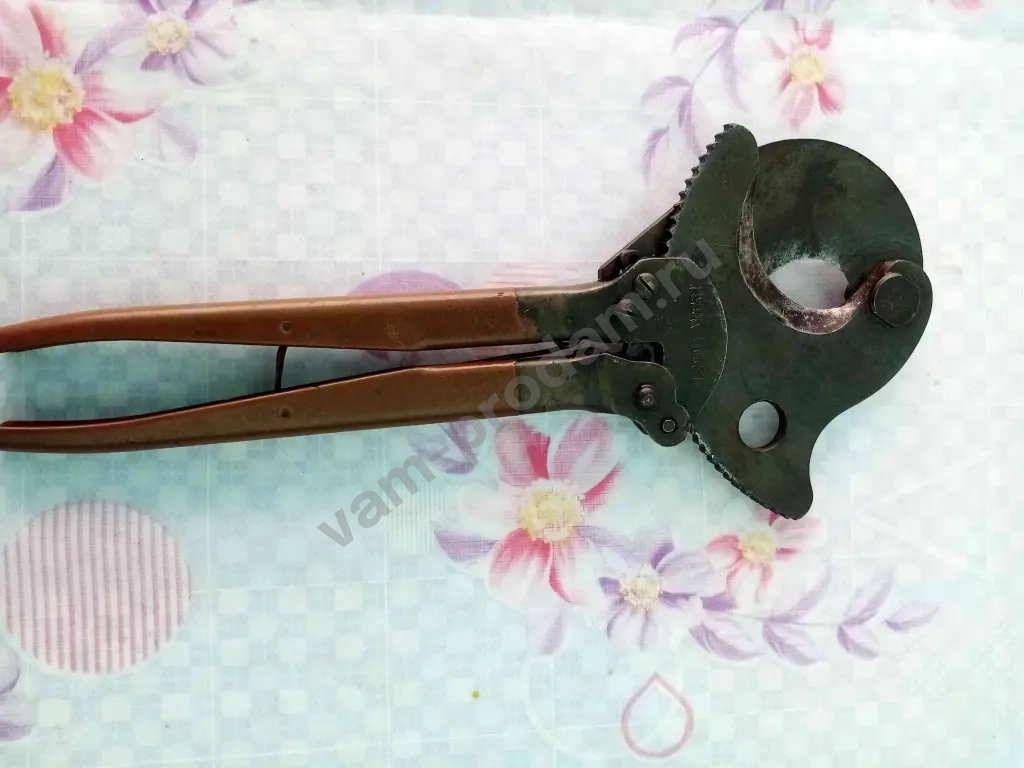 Ножницы секторные ( кабелерез).