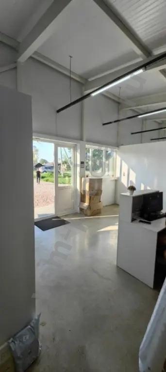 Торговое помещение, 98 м², Собственник