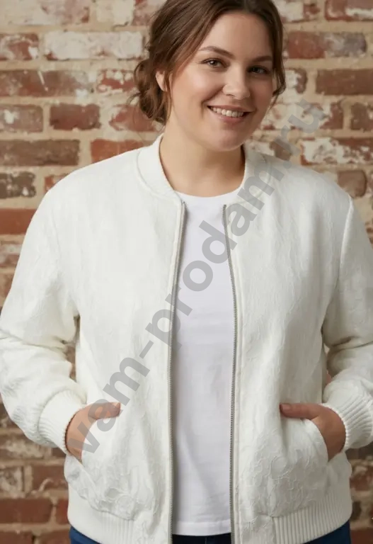Женский бомбер