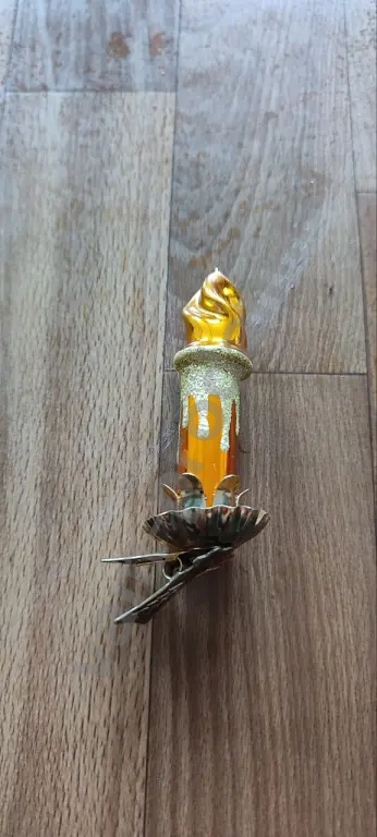 Елочная игрушкa из стекла "Свеча" на клипсе