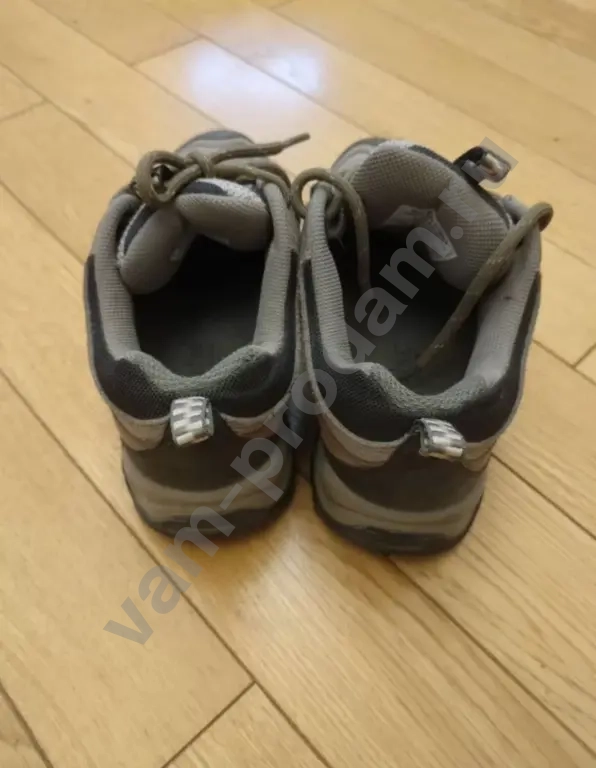 Кроссовки женские Columbia 37