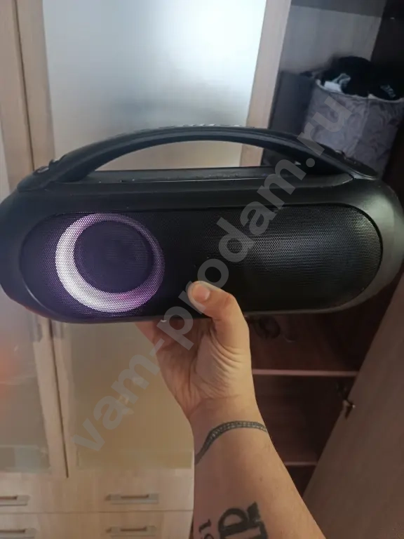 музыкальная колонка