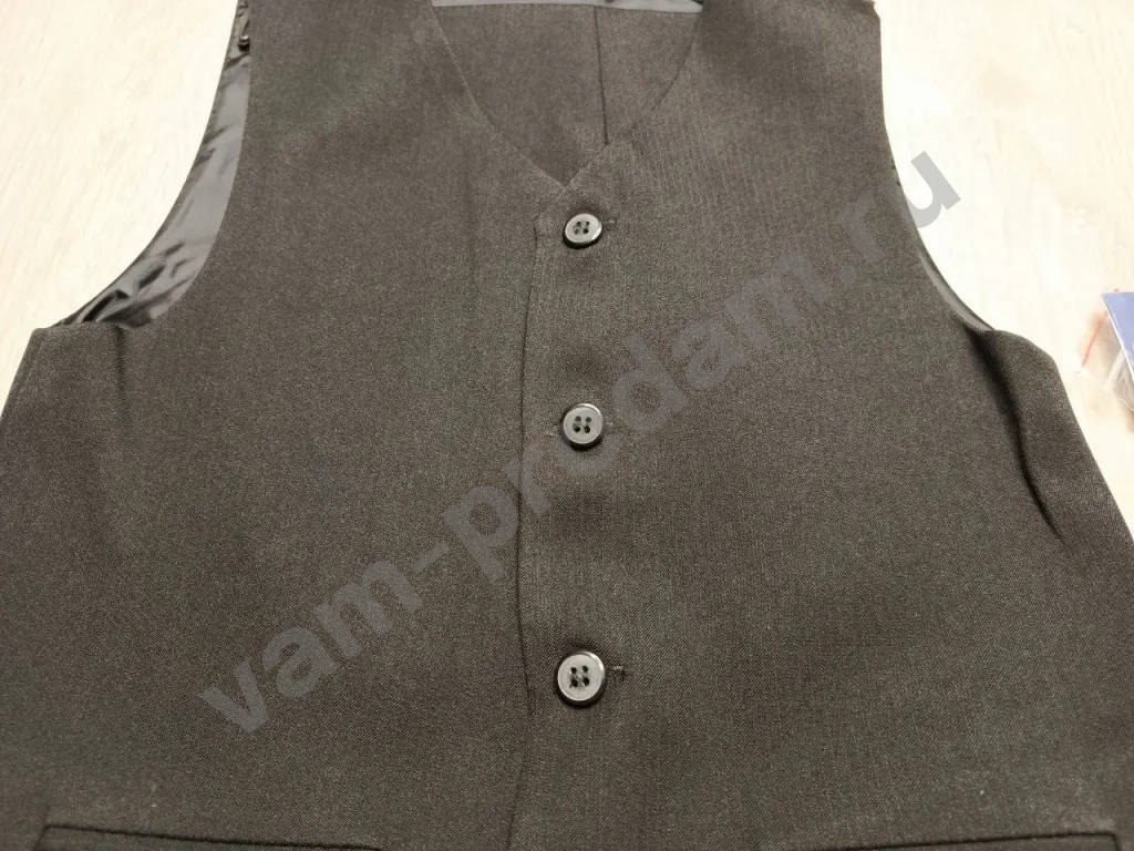 Костюм двойка новый 134