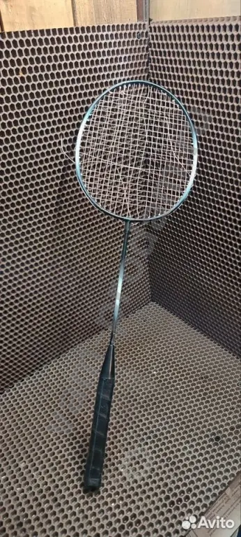 Ракетка для бадминтона
