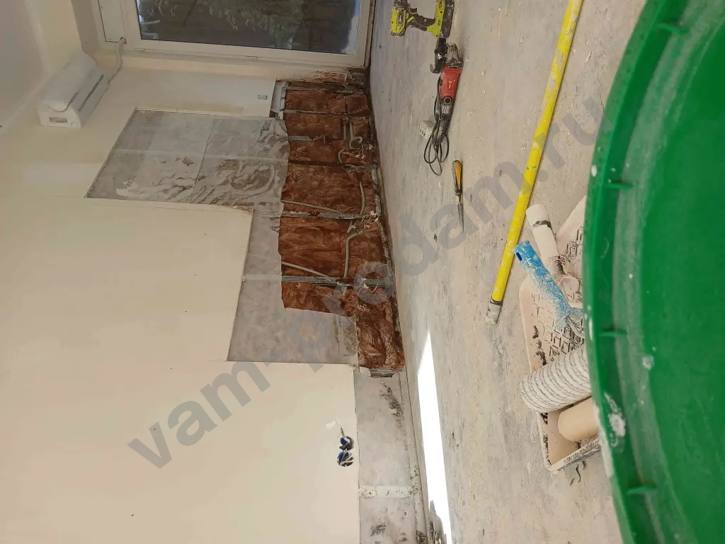 Покраска стен потолков,обои укладка ламината