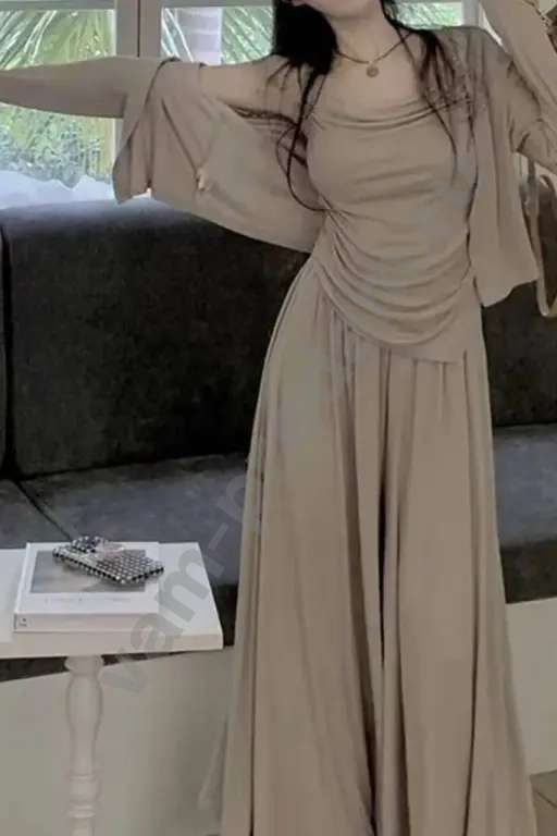 Костюм женский