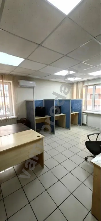 Офисное помещение, 233 м², Собственник