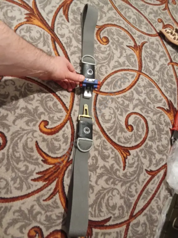 Ремень с фал от подвесной системы парашютиста(армейского),пряжки от ранца парашютного с 2мя защитами и дополнениями от ранца парашютного..