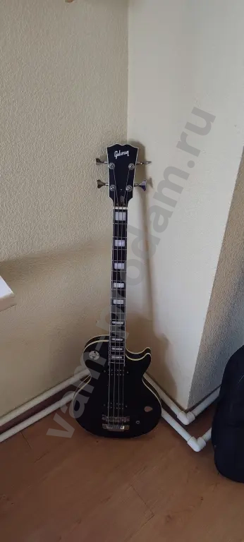 бас гитара диамант