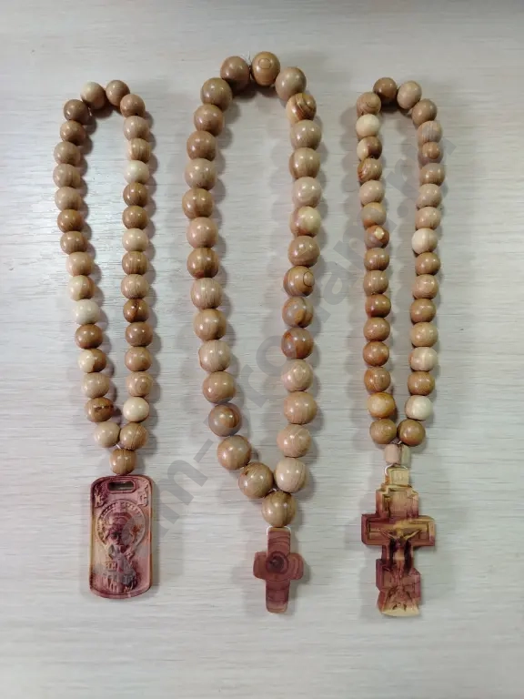 четки из можжевельника