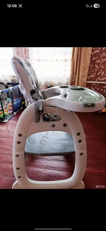 Детский стульчик для кормления