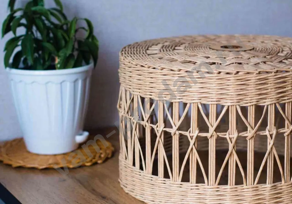 Абажур плетёный