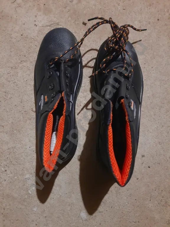 обувь 43размер