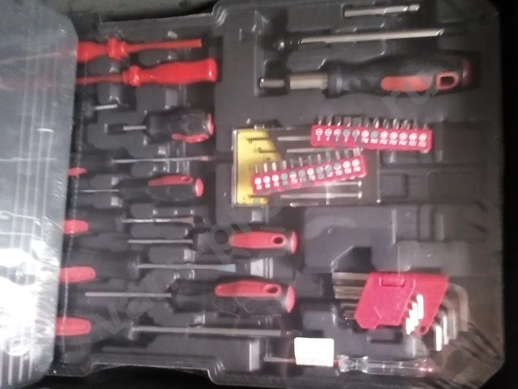 набор инструментов 198 ед в чемодане