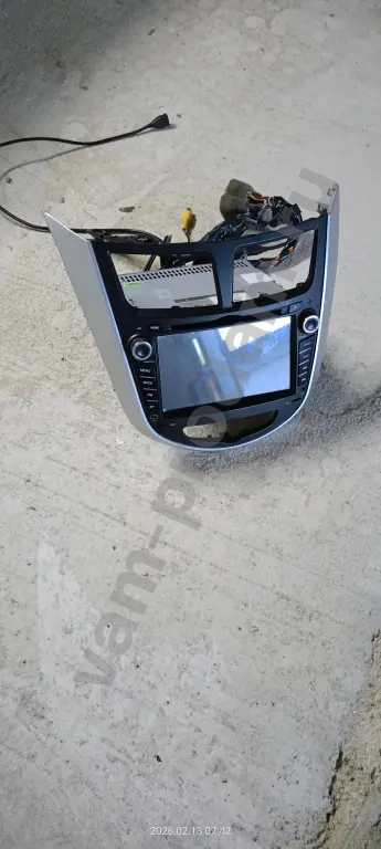 Штатная магнитола Hyundai Solaris до 2016г.