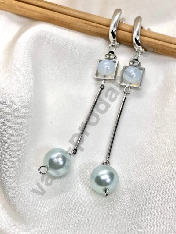 колье,браслеты,комплекты.