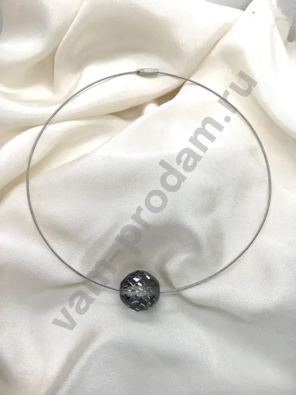 колье,браслеты,комплекты.