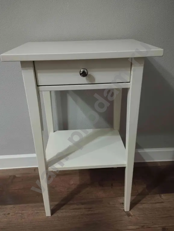 тумба прикроватная