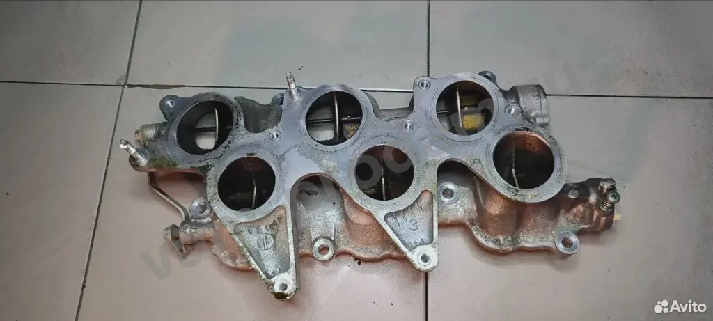 Коллектор впускной Lexus Is250 GSE20 4grfse